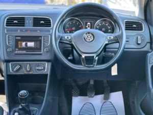 2016 Volkswagen Polo 1.0 Bluemotion Tech Match Euro 6 (s/s) 5dr in Grey — image 2