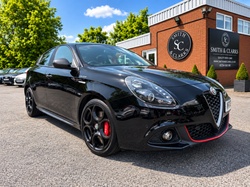 2017 Alfa Romeo Giulietta 1.8 New Giulietta 1750 Tbi 240hp Alfa Tct Veloce in Black — image 1