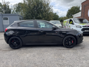 2017 Alfa Romeo Giulietta 1.8 New Giulietta 1750 Tbi 240hp Alfa Tct Veloce in Black — image 2