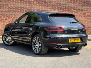 2015 Porsche Macan 3.6t V6 Turbo Pdk 4WD Euro 6 (s/s) 5dr in Black — image 4