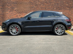 2015 Porsche Macan 3.6t V6 Turbo Pdk 4WD Euro 6 (s/s) 5dr in Black — image 5