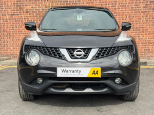 2017 Nissan Juke 1.6 N-Connecta Xtron Euro 6 5dr in Black — image 5