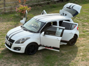 2013 Suzuki Swift 1.6 Sport Euro 5 5dr in White — image 6