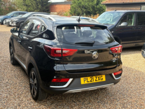 2021 MG MG Zs 44.5kwh Exclusive Auto 5dr in Black — image 6