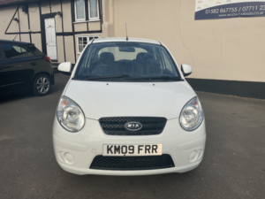 2009 Kia Picanto 1.1 2 in White — image 2