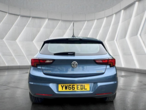 2017 Vauxhall Astra 1.0i Turbo Ecoflex Energy Euro 6 (s/s) 5dr in Blue — image 6