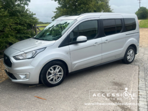 2020 Ford Grand Tourneo Connect 1.5 Tourneo Connect Titanium Grand Tourneo 1.5l Ecoblue 120ps Fwd 8-Speed Automatic in Silver — image 2