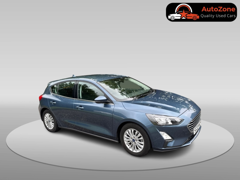 2020 Ford Focus 1.5 Ecoblue Titanium in Blue — image 1