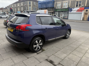 2014 Peugeot 2008 1.6 E-Hdi Allure in Blue — image 6