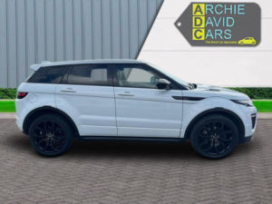 2019 Land Rover Range Rover Evoque 2.0 Td4 Hse Dynamic in White — image 6