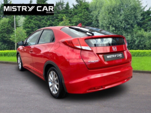 2012 Honda Civic 1.4 I-Vtec Se in Red — image 6