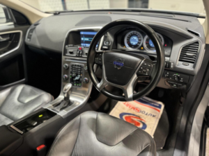 2013 Volvo Xc60 2.0 T5 Se Lux Nav Auto Euro 6 (s/s) 5dr in Silver — image 2