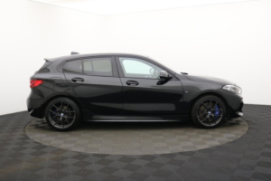 2022 BMW 1 Series 1.5 118i M Sport (lcp) Hatchback 5dr Petrol Manual Euro 6 (s/s) (136 Ps) in Black — image 2
