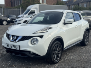 2015 Nissan Juke 1.5 Dci 8v Tekna in White — image 3