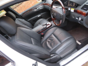 2006 Mercedes-Benz S Class S550 V8 W221 in White — image 3