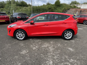 2017 Ford Fiesta 1.0 T Ecoboost Zetec in Red — image 5