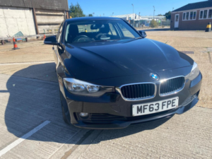 2013 BMW 3 Series 2.0 320d Ed Efficientdynamics Euro 5 (s/s) 4dr in Black — image 4