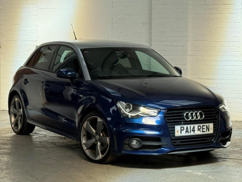 2015 Audi A1 2.0 Tdi Black Edition Sportback Euro 5 (s/s) 5dr in Blue — image 1