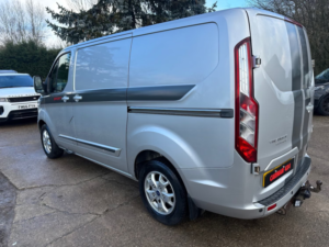 2013 Ford Transit Custom 2.2 Tdci 270 Limited in Silver — image 3