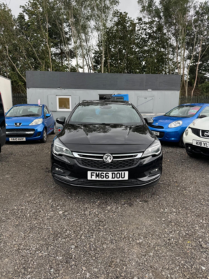 2017 Vauxhall Astra 1.6 Cdti Ecoflex Sri Nav Sports Tourer 5dr Diesel Manual Euro 6 (s/s) (110 Ps) in Multicolour — image 5