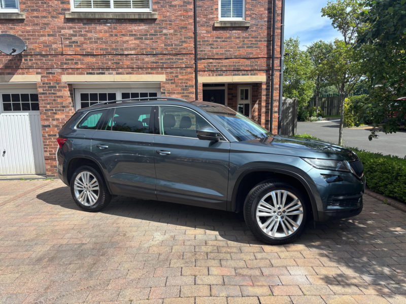 2020 Skoda Kodiaq 2.0 Tdi Se L SUV 5dr Diesel DSG Euro 6 (s/s) (7 Seat) (150 Ps) in Grey — image 1