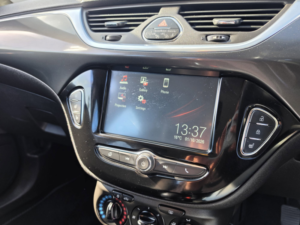 2016 Vauxhall Corsa 1.4i Ecoflex Design Hatchback 5dr Petrol Manual Euro 6 (90 Ps) in Black — image 4