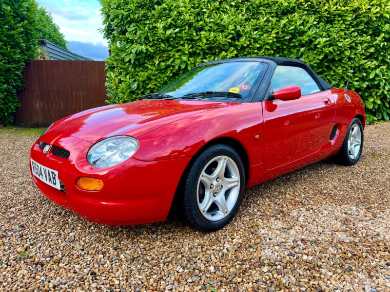 1997 MG Mgf 1.8 I Vvc in Red — image 1
