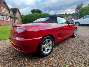1997 MG Mgf 1.8 I Vvc in Red — image 4