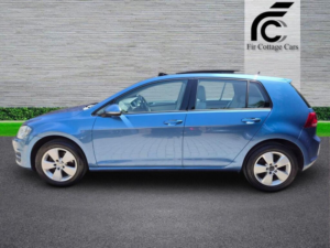 2014 Volkswagen Golf 2.0 Tdi Bluemotion Tech Se Euro 5 (s/s) 5dr in Blue — image 6
