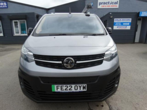 2022 Vauxhall Vivaro Electric 3100 75kwh Dynamic Auto L2 H1 6dr (7.4kw Charger) in Grey — image 2