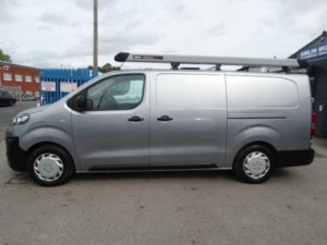 2022 Vauxhall Vivaro Electric 3100 75kwh Dynamic Auto L2 H1 6dr (7.4kw Charger) in Grey — image 5