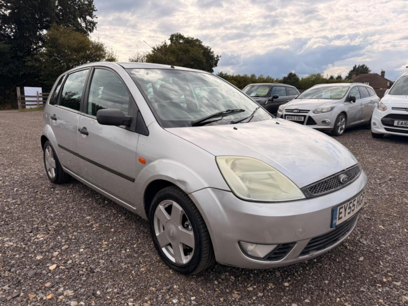 2005 Ford Fiesta 1.25 Zetec Climate 5dr in Silver — image 1