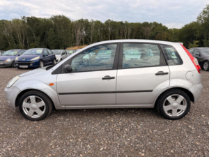 2005 Ford Fiesta 1.25 Zetec Climate 5dr in Silver — image 6