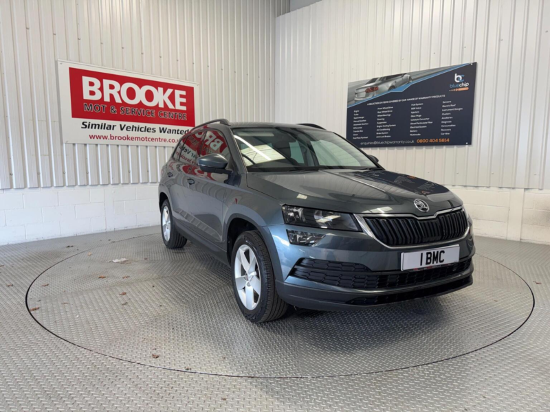 2021 Skoda Karoq 1.0 Tsi Se Euro 6 (s/s) 5dr in Grey — image 1