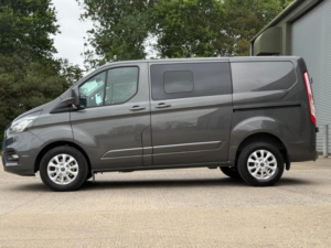 2022 Ford Transit Custom 2.0 320 Ecoblue Limited Crew Van Auto L1 H1 Euro 6 (s/s) 5dr in Grey — image 5