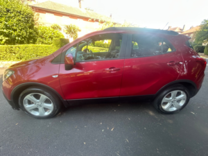 2015 Vauxhall Mokka 1.6 Tech Line SUV 5dr Petrol Manual 2WD Euro 5 (s/s) (115 Ps) in Red — image 4