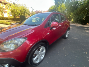 2015 Vauxhall Mokka 1.6 Tech Line SUV 5dr Petrol Manual 2WD Euro 5 (s/s) (115 Ps) in Red — image 5