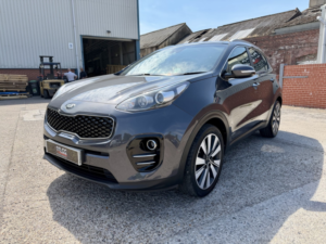 2017 Kia Sportage 2.0 Crdi Kx-3 in Silver — image 3