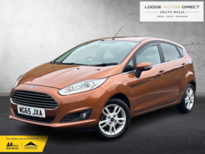 2015 Ford Fiesta 1.3 Zetec in Brown — image 4