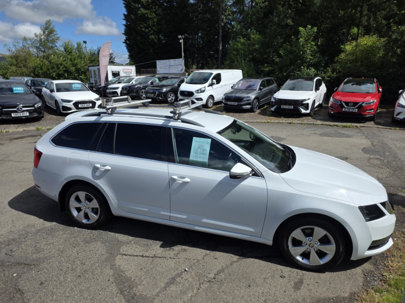 2019 Skoda Octavia 1.0 Tsi Se Technology in White — image 1