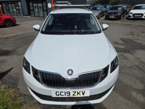 2019 Skoda Octavia 1.0 Tsi Se Technology in White — image 3