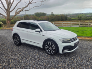 2016 Volkswagen Tiguan R Line Tdi Bmt 4motion DSG in White — image 3