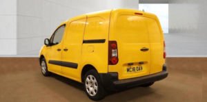 2018 Peugeot Partner 1.6 Bluehdi 854 Se L1 5dr in Yellow — image 3