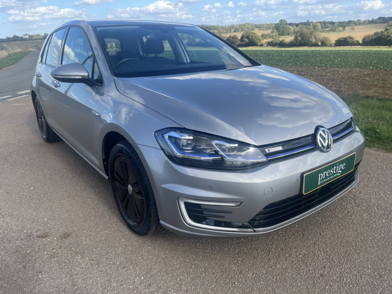2019 Volkswagen E-Golf 35.8kwh E-Golf in Silver — image 1