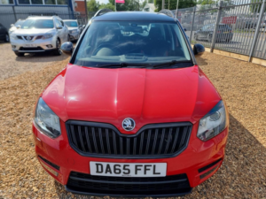 2015 Skoda Yeti 2.0 Tdi Monte Carlo 4WD Euro 6 (s/s) 5dr in Red — image 2