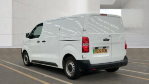 2022 Vauxhall Vivaro Electric 3100 75kwh Dynamic Auto L1 H1 6dr (7.4kw Charger) in White — image 3
