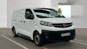2022 Vauxhall Vivaro Electric 3100 75kwh Dynamic Auto L1 H1 6dr (7.4kw Charger) in White — image 4