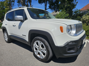 2015 Jeep Renegade 2.0 Renegade 2.0 Mj 140hp 4WD Auto Low Ltd in White — image 3
