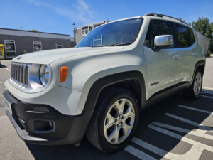 2015 Jeep Renegade 2.0 Renegade 2.0 Mj 140hp 4WD Auto Low Ltd in White — image 5