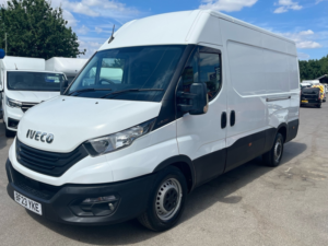 2023 Iveco Daily D Hpi 14v 35s — image 2